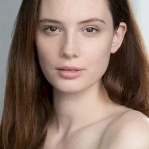 Photo star :  Olwen Catherine Kelly
