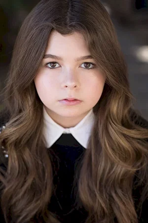  Addison Riecke photo