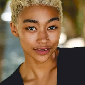 Photo star :  Tati Gabrielle