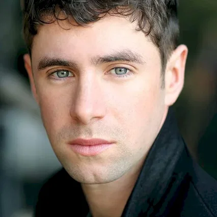  Lee Armstrong
