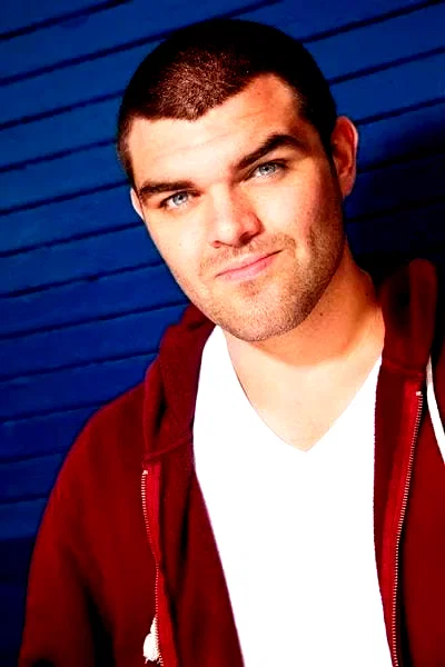  Adam Cozens