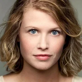 Photo star :  Rose Reynolds