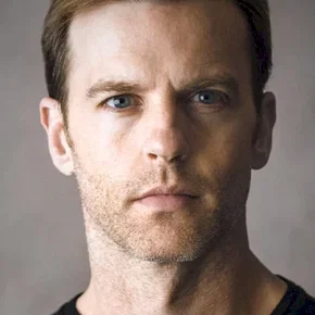 Photo star : Trevor St John