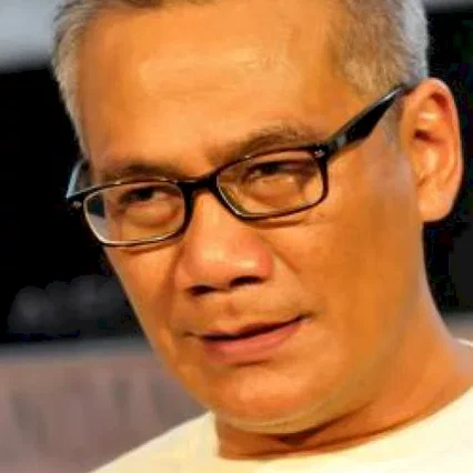  Tio Pakusadewo