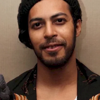  Alex Abbad