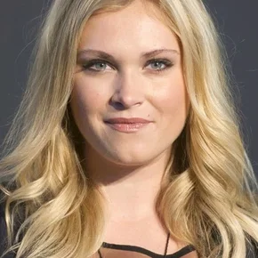 Photo star : Eliza Taylor