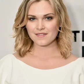 Photo star : Eliza Taylor