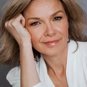 Photo star :  Justine Clarke