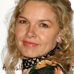 Photo star :  Justine Clarke