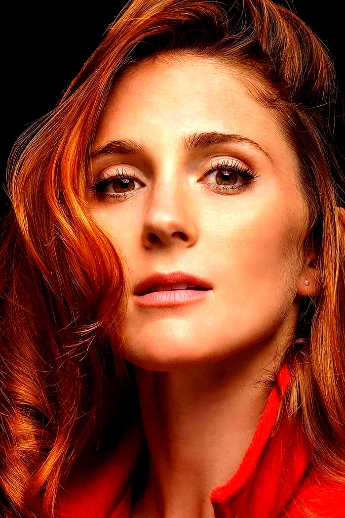  Stephanie Koenig