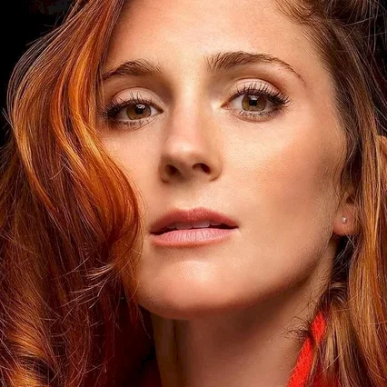  Stephanie Koenig