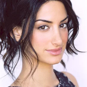 Photo star :  Ayden Mayeri