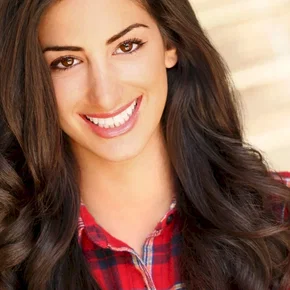 Photo star :  Ayden Mayeri