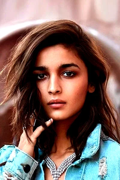  Alia Bhatt