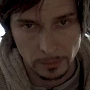  Sasha Samar