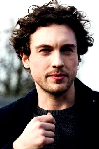  Rory Fleck-Byrne