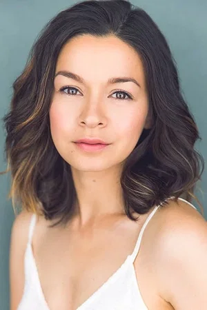  Julia Chan
