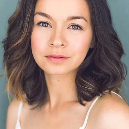 Julia Chan