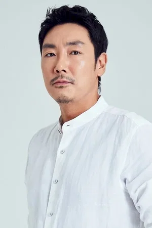 Jo Jin-woong photo