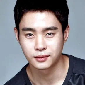 Photo star :  Kim Dong-young