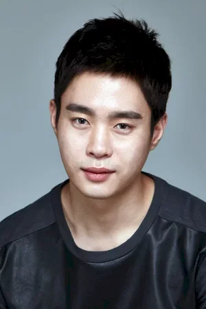  Kim Dong-young photo