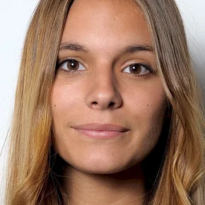 Photo star : Caitlin Stasey