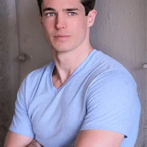 Photo star :  Reese Mishler