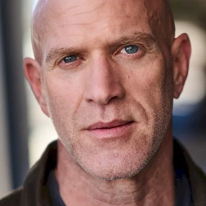  Bruno Gunn