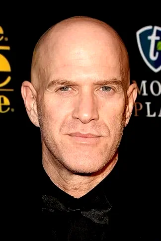  Bruno Gunn