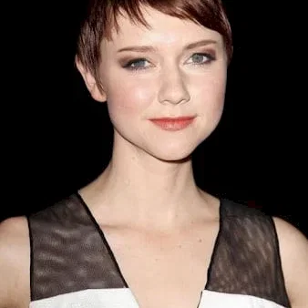 Valorie Curry
