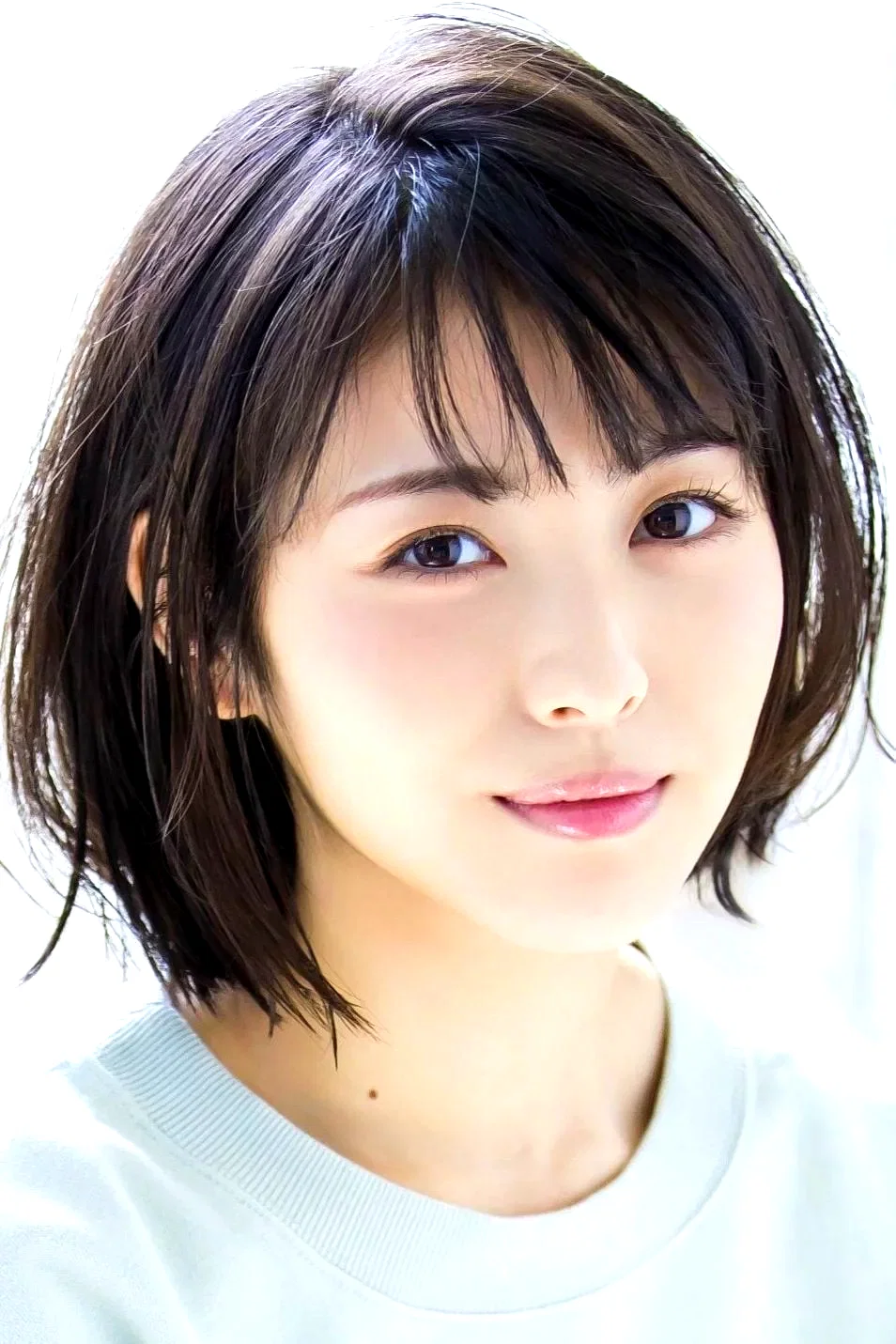  Minami Hamabe