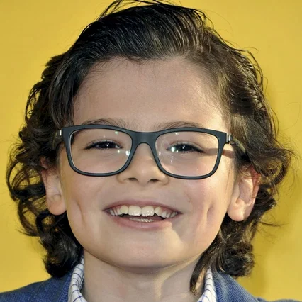  Raphael Alejandro