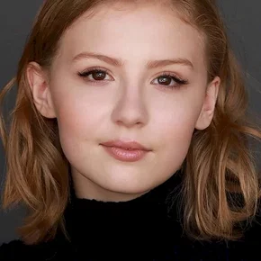 Photo star : Bebe Wood