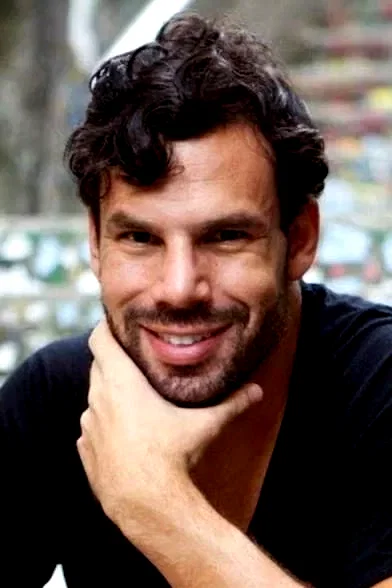  Felipe Adler