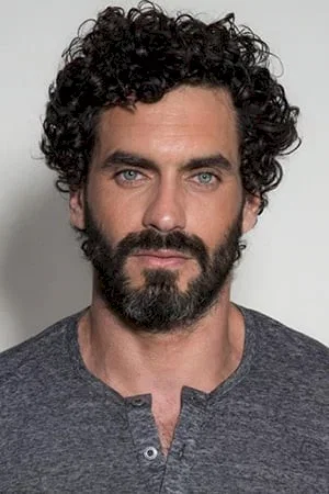  Nikolas Antunes photo