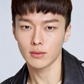 Photo star :  Jang Ki-yong