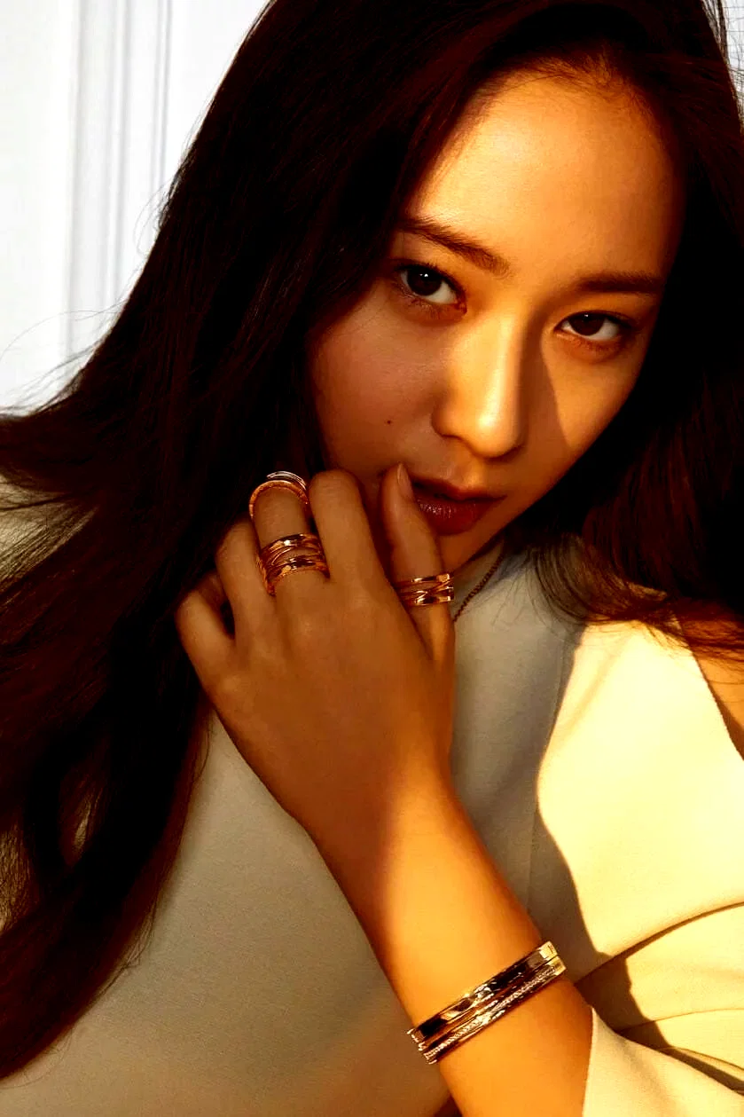  Krystal Jung