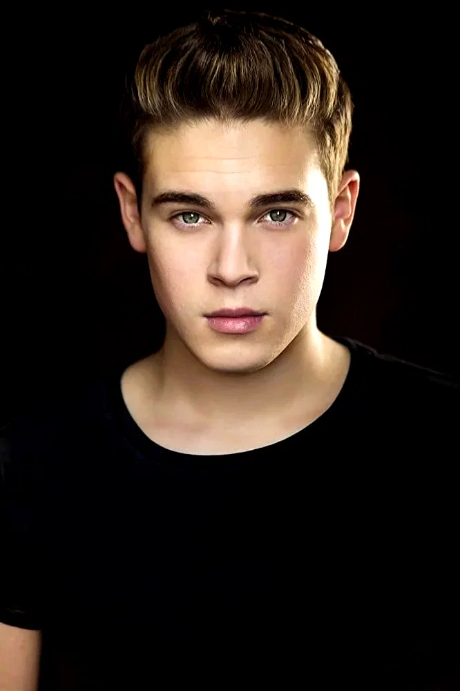  Ricardo Hurtado