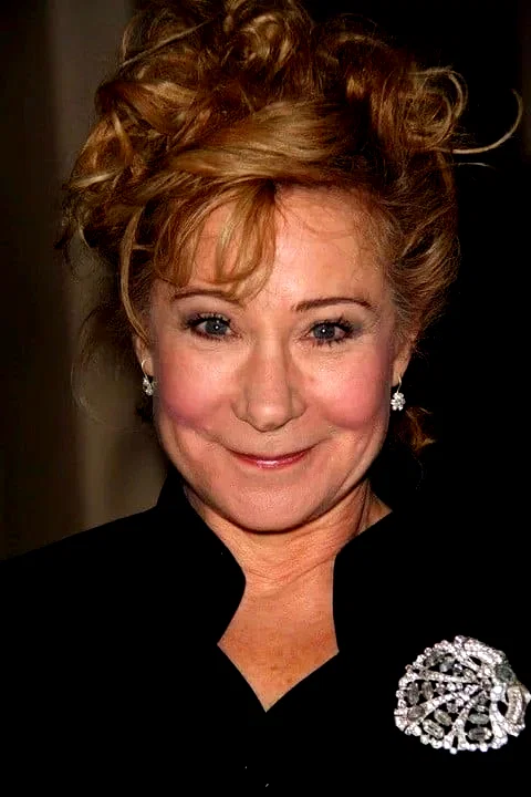 Zoe Wanamaker