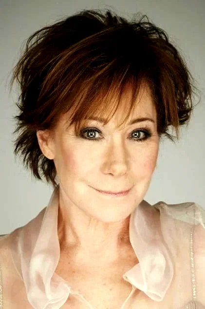 Zoe Wanamaker