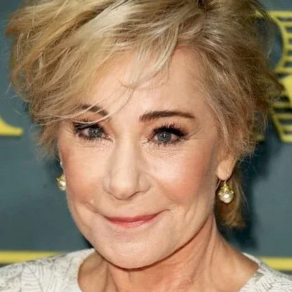 Zoe Wanamaker