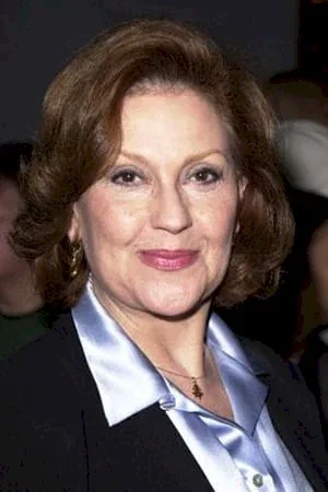 Kelly Bishop photo