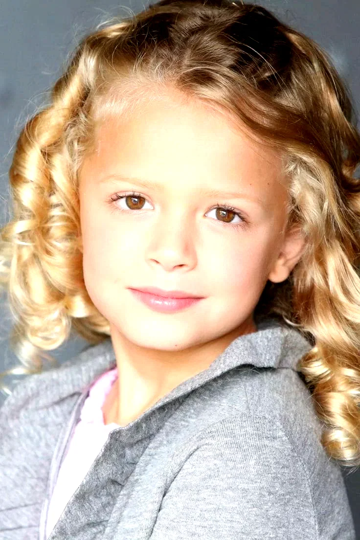 Giselle Eisenberg
