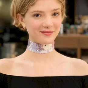 Photo star :  Elena Kampouris