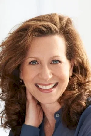 Betsy Aidem photo