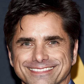 Photo star : John Stamos