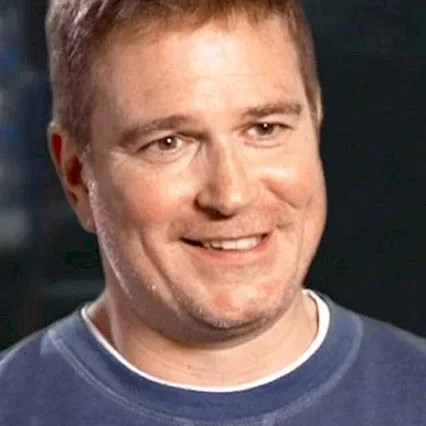 Luke Scott