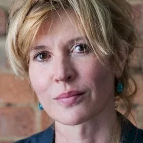 Photo star : Julia Davis
