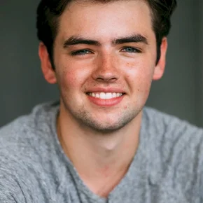 Photo star :  Jackson Damon