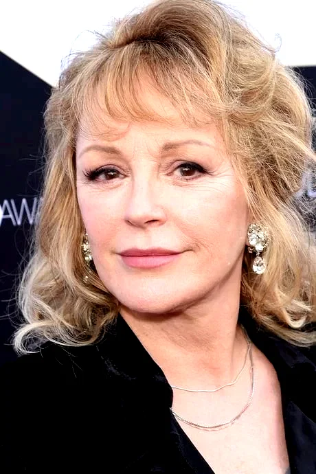  Bonnie Bedelia